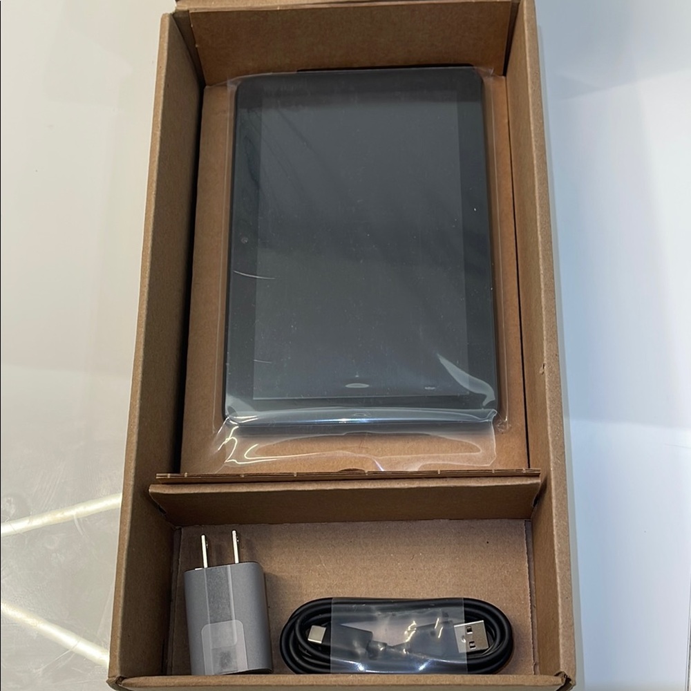Fire 7 Black Tablet with Accessories